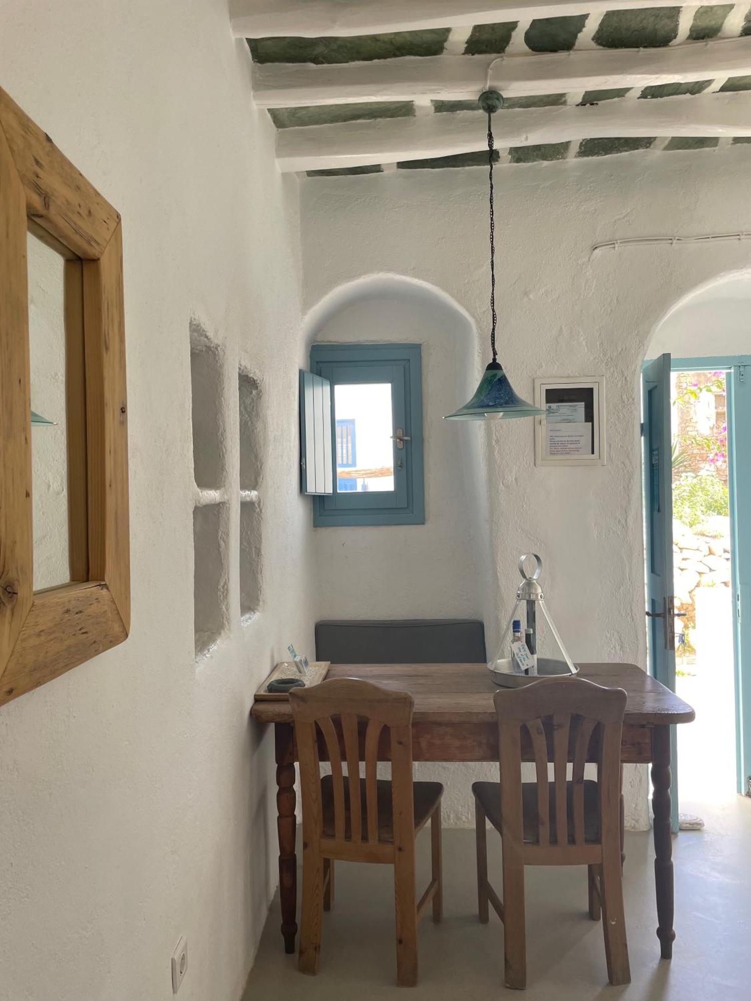 Villa Folegandros-Cliffhouse Extérieur photo