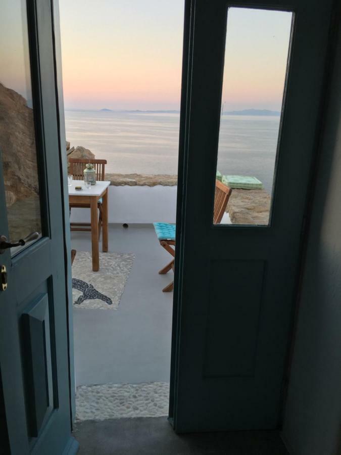 Villa Folegandros-Cliffhouse Extérieur photo